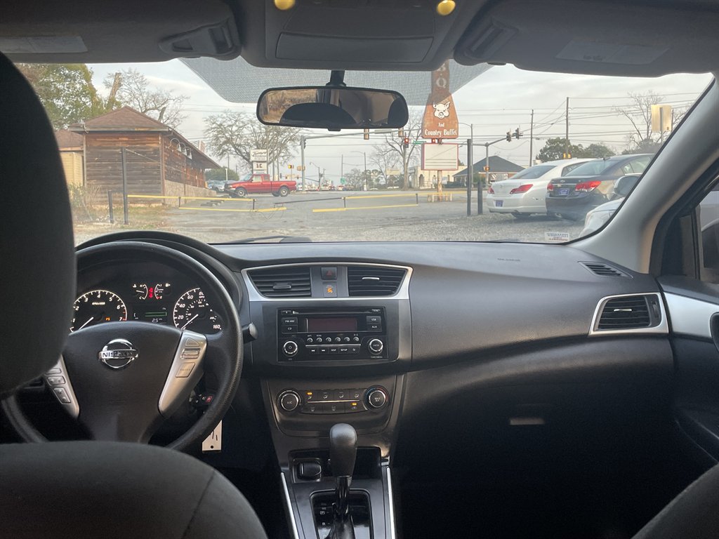 2016 Nissan Sentra - $12,995