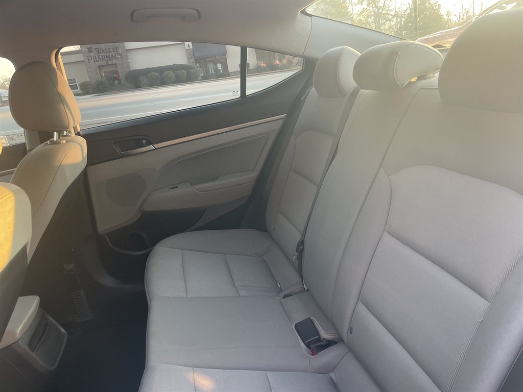 2017 Hyundai Elantra - $14,995