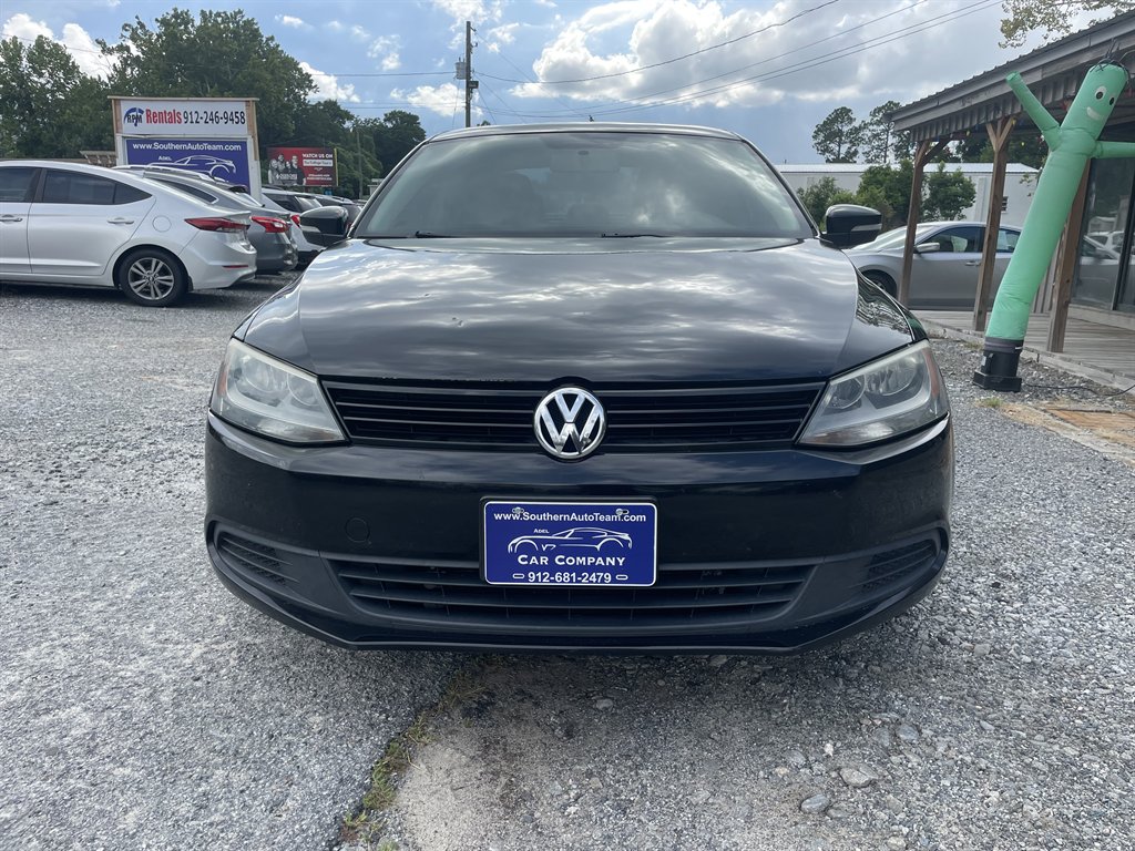 2012 Volkswagen Jetta - $10,995