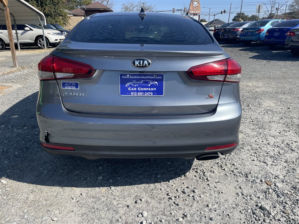 2018 Kia Forte - $12,995