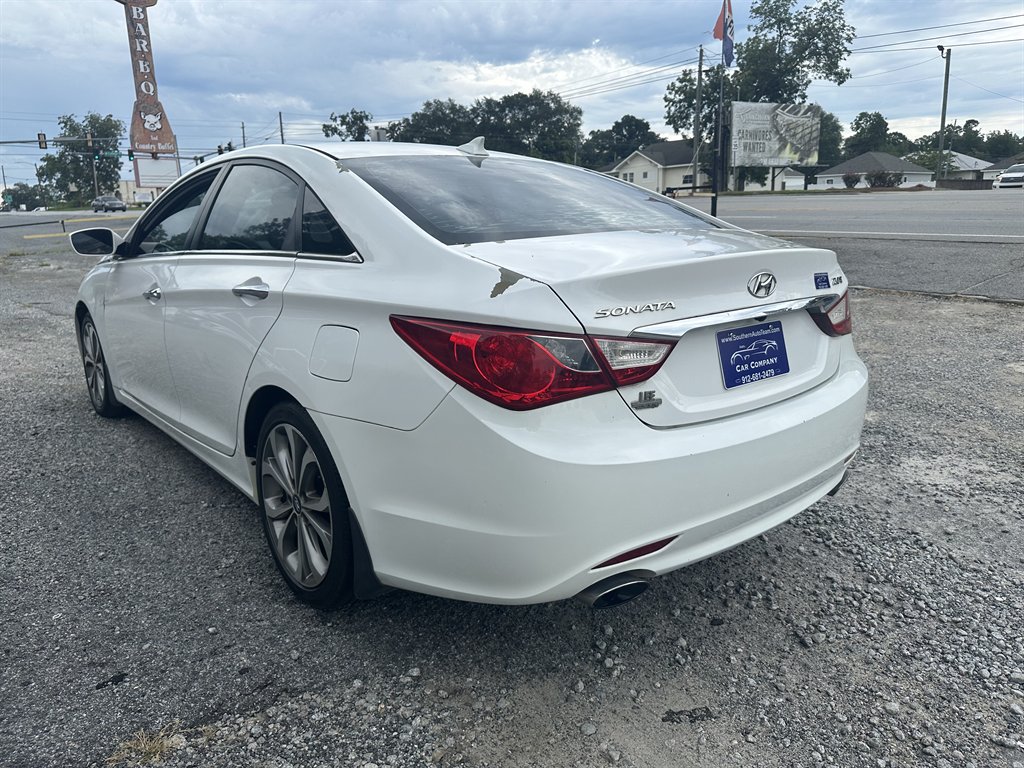 2013 Hyundai Sonata - $10,995