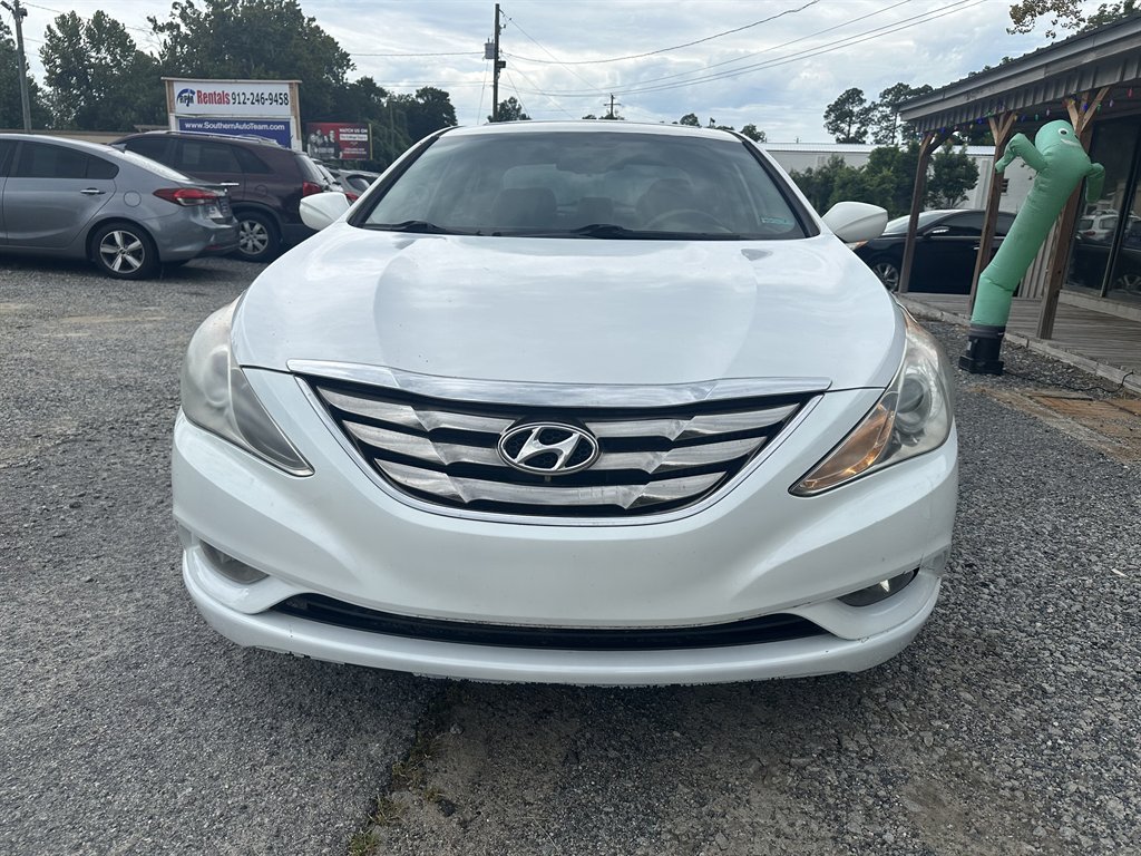 2013 Hyundai Sonata - $10,995