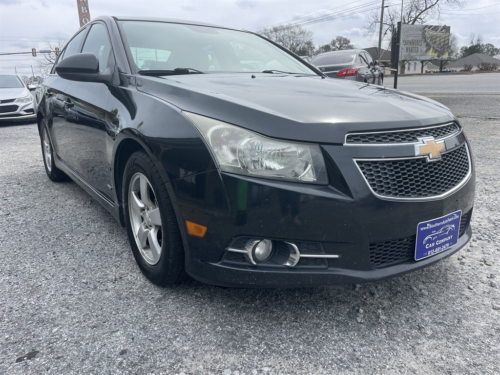 2014 Chevrolet Cruze - $10,995