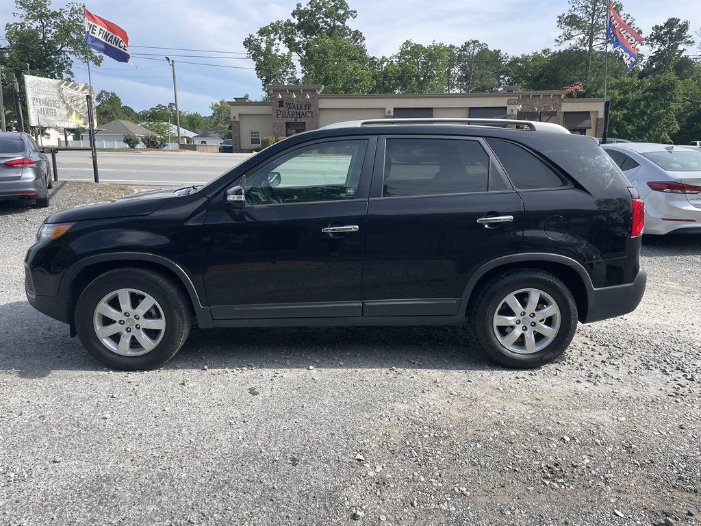 2013 Kia Sorento - $13,995