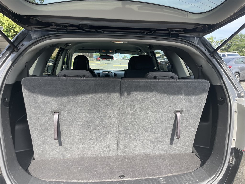 2013 Kia Sorento - $13,995