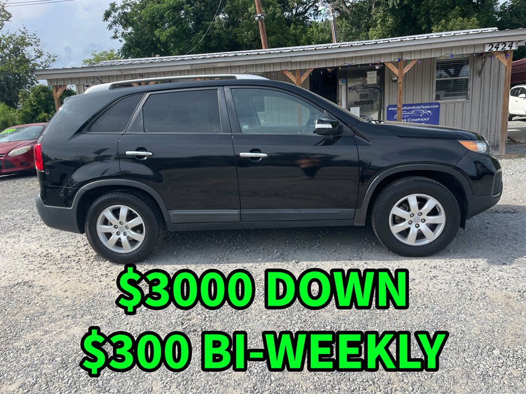 2013 Kia Sorento - $13,995