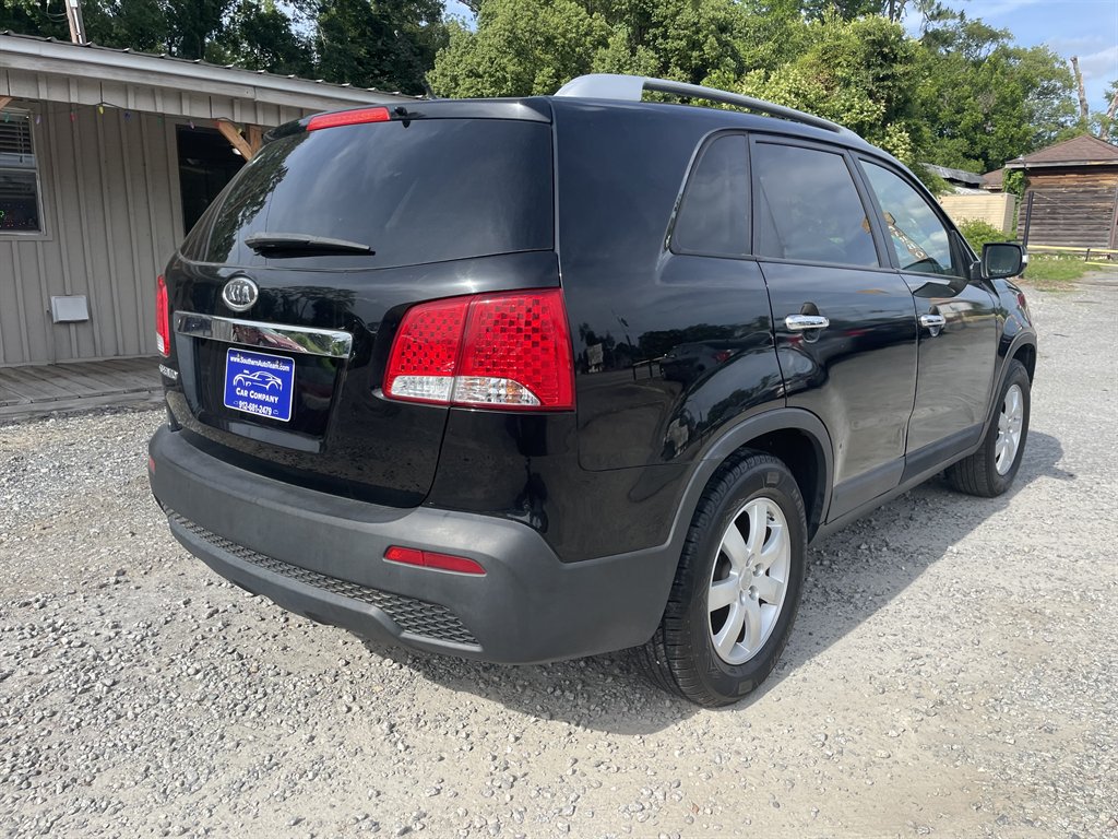 2013 Kia Sorento - $13,995
