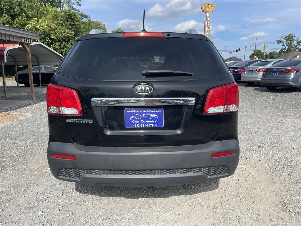2013 Kia Sorento - $13,995