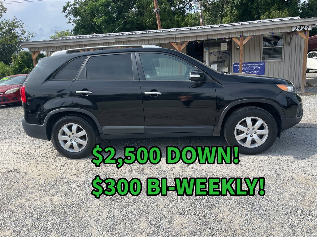 2013 Kia Sorento - $13,995