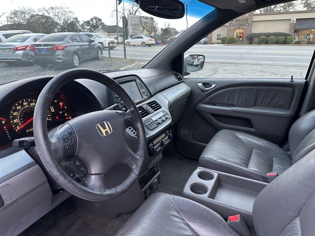 2010 Honda Odyssey - $9,995