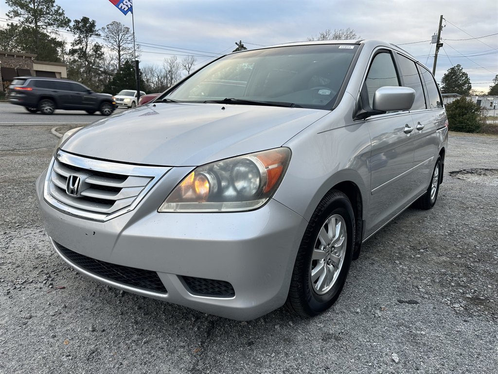 2010 Honda Odyssey - $9,995