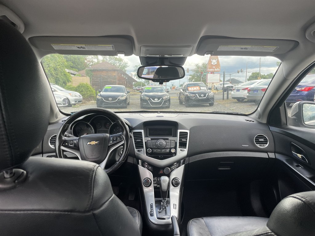2013 Chevrolet Cruze - $9,995
