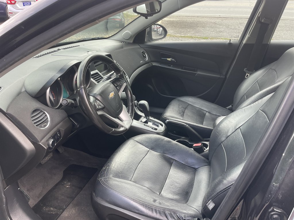 2013 Chevrolet Cruze - $9,995