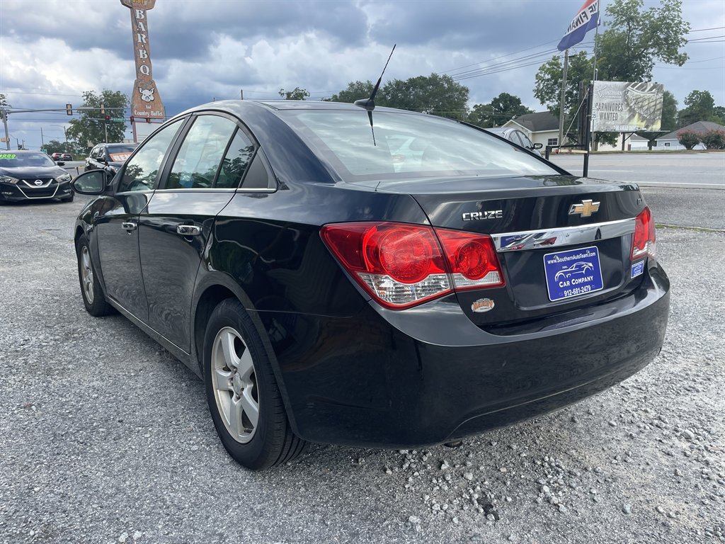 2013 Chevrolet Cruze - $9,995