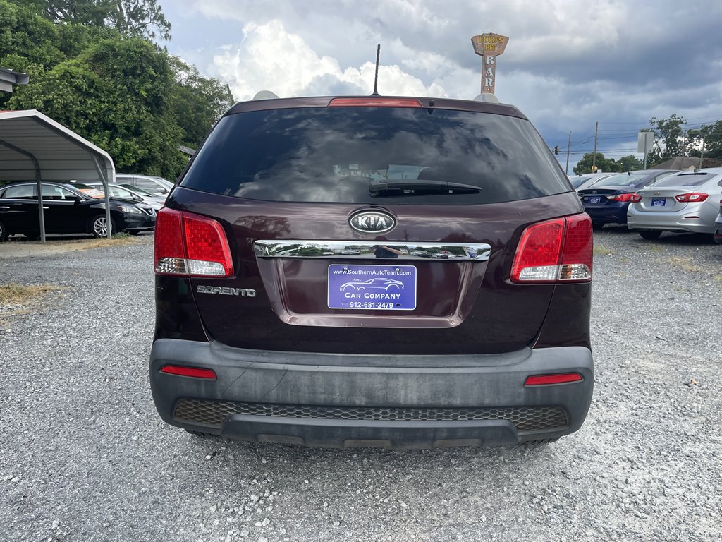 2013 Kia Sorento - $12,995