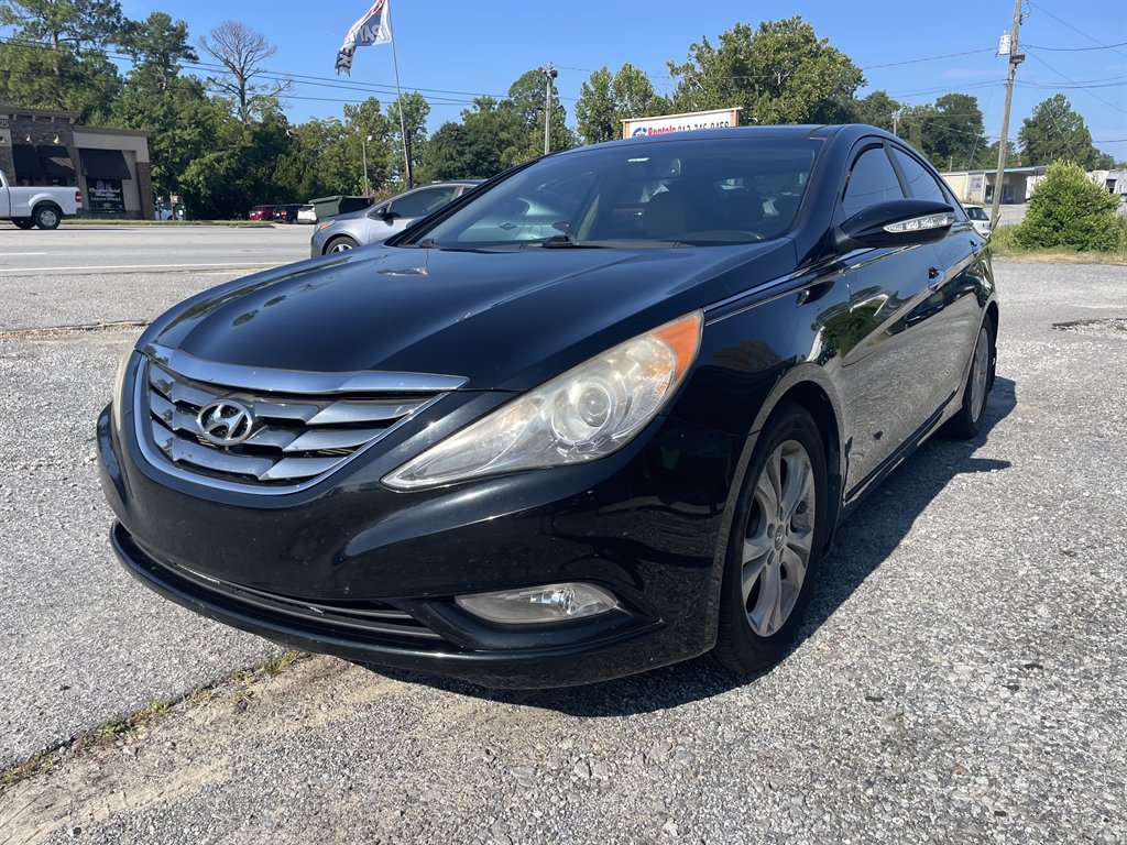 2013 Hyundai Sonata - $12,995