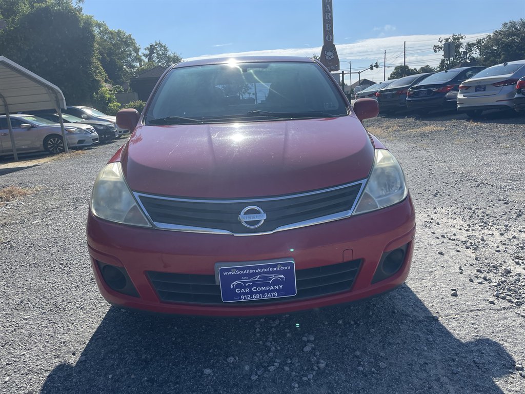 2010 Nissan Versa - $8,995