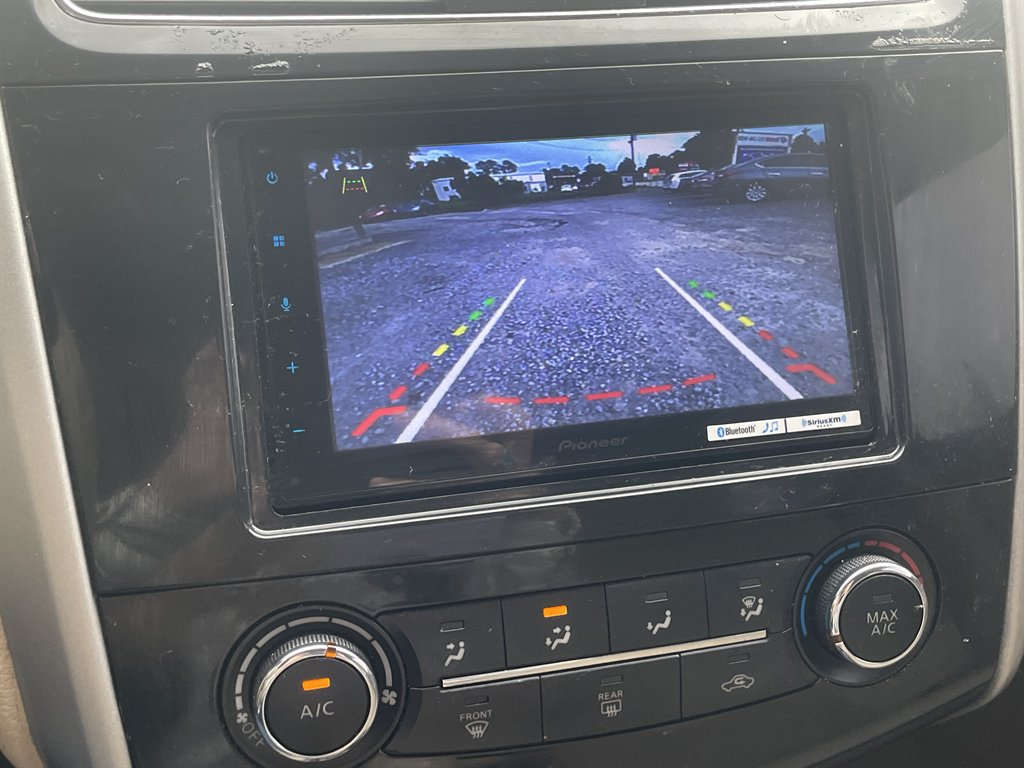 2014 Nissan Altima - $12,995