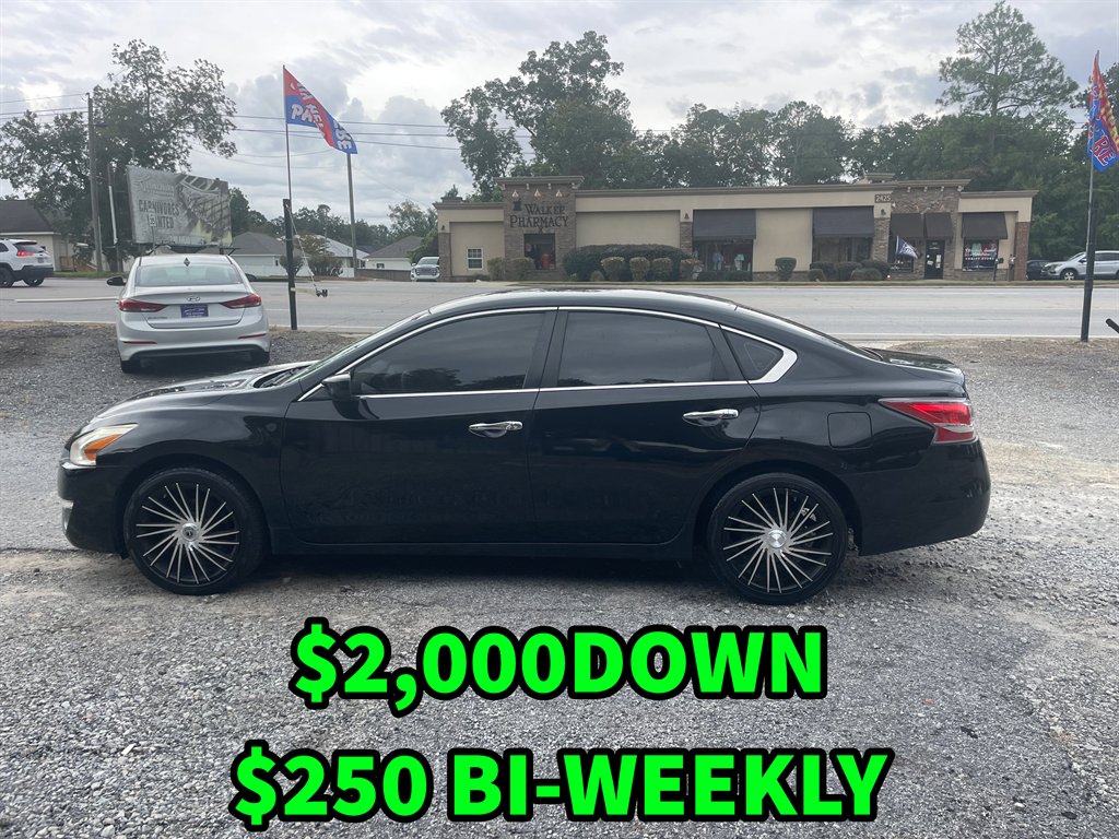 2014 Nissan Altima - $12,995