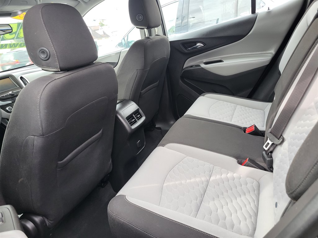 2018 Chevrolet Equinox LS photo