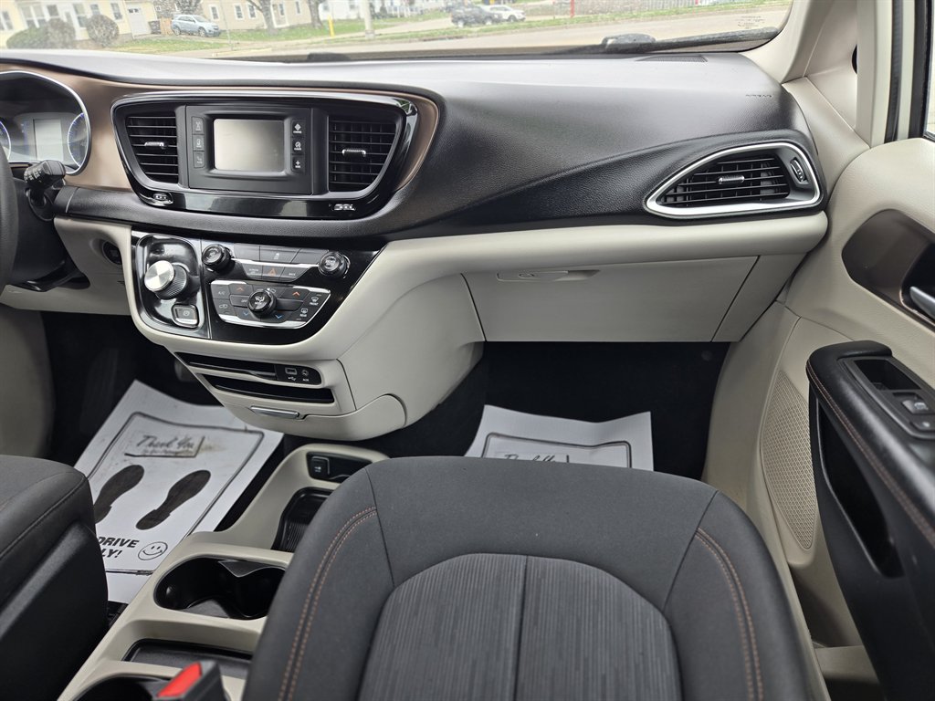 2017 Chrysler Pacifica