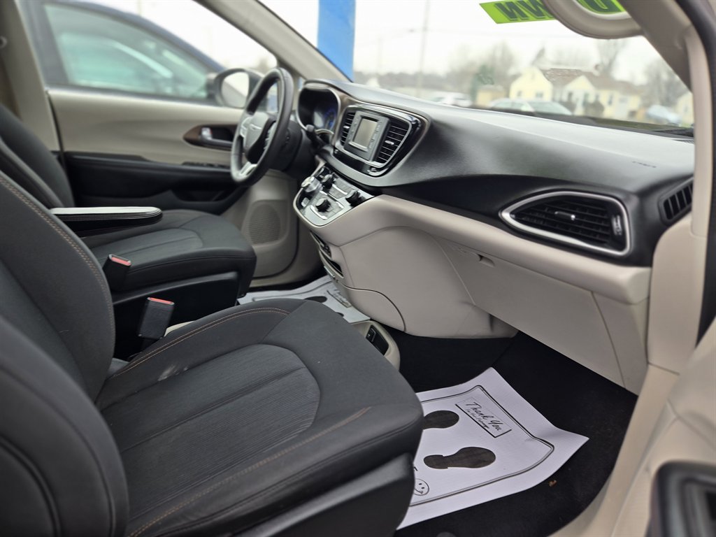 2017 Chrysler Pacifica