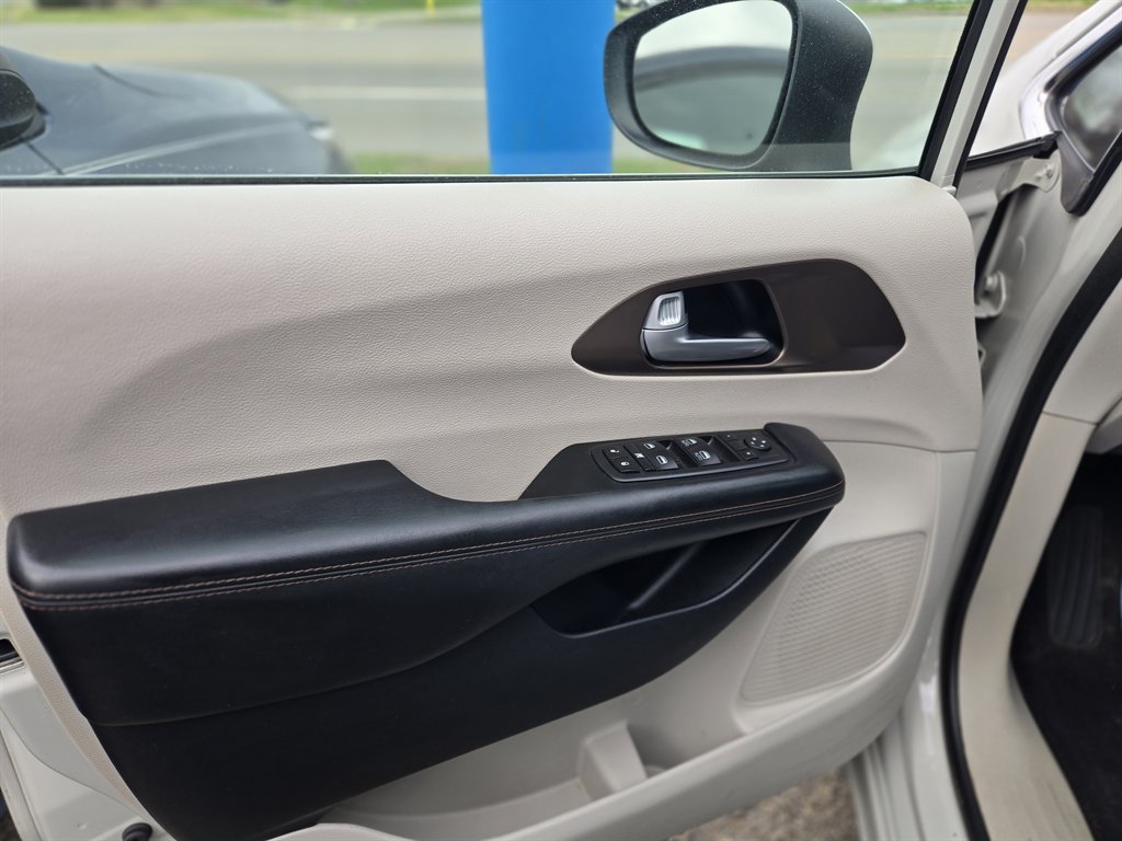 2017 Chrysler Pacifica