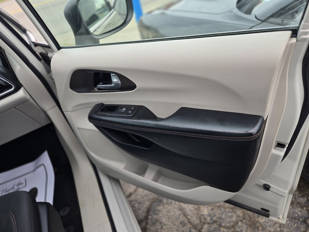 2017 Chrysler Pacifica