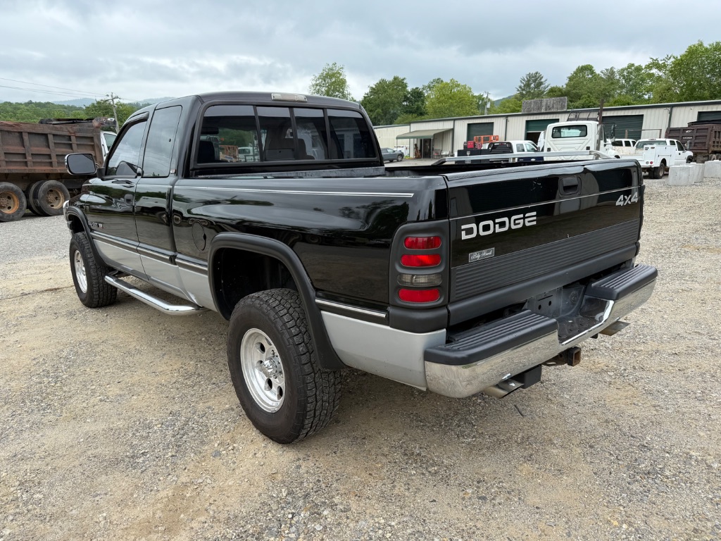 1996 Dodge RSX Laramie SLT photo
