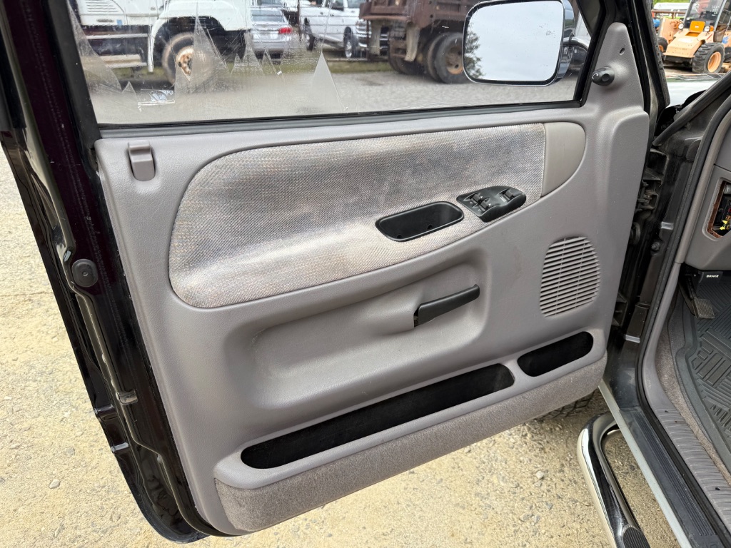 1996 Dodge RSX Laramie SLT photo