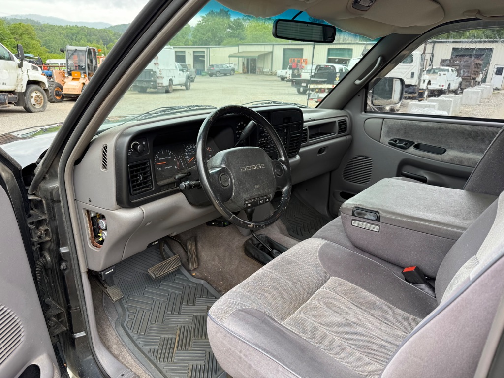 1996 Dodge RSX Laramie SLT photo