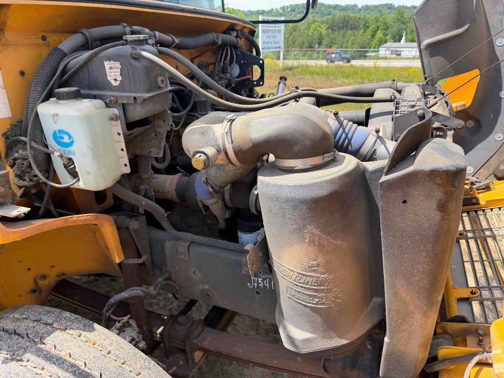 2002 Freightliner FS65 Bus - $4,900