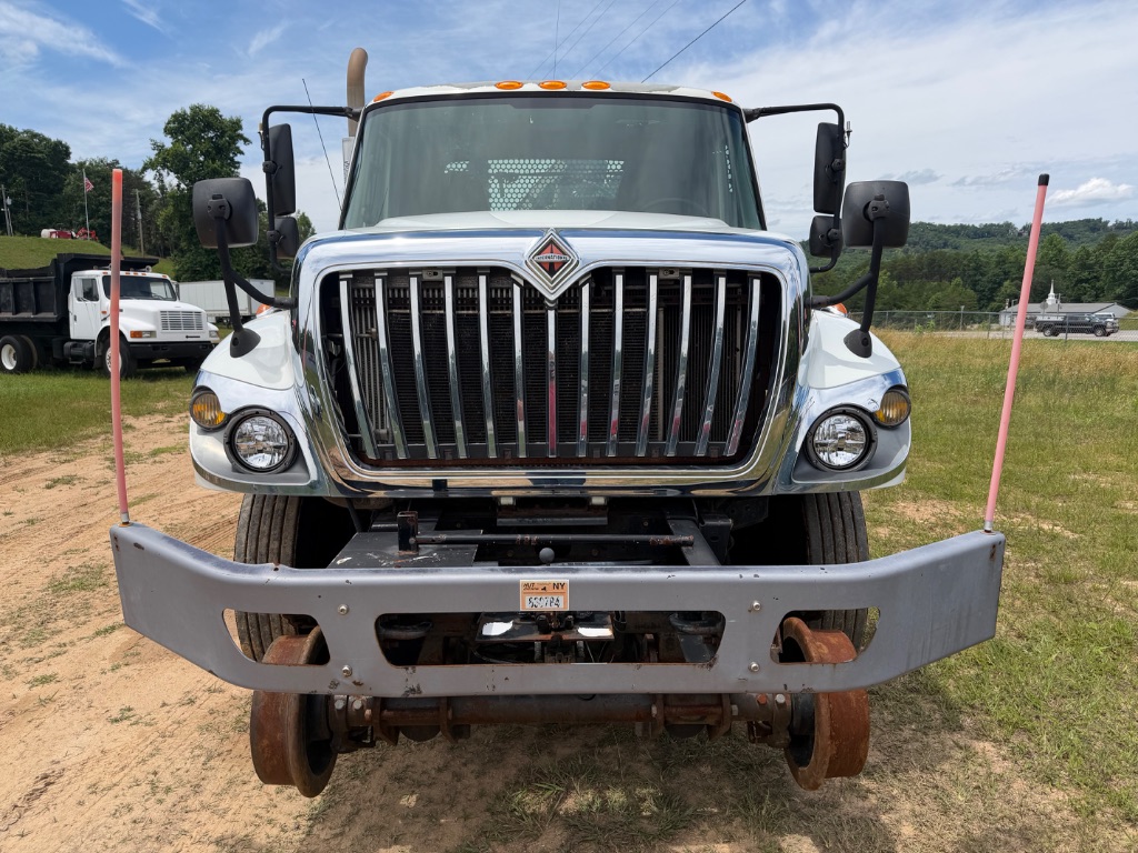 2015 International Sf625 - $49,000