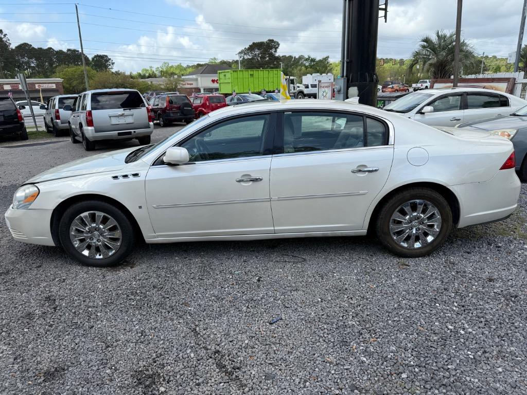 2009 Buick Lucerne CXL photo