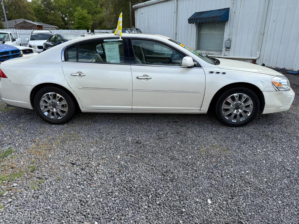 2009 Buick Lucerne CXL photo
