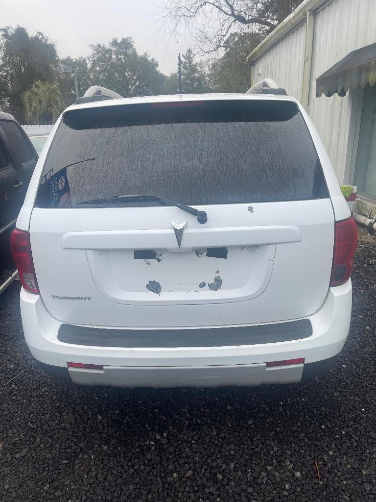 2009 Pontiac Torrent - $2,900