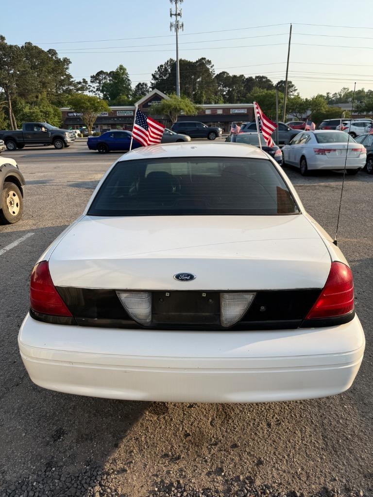 2005 Ford Crown Victoria