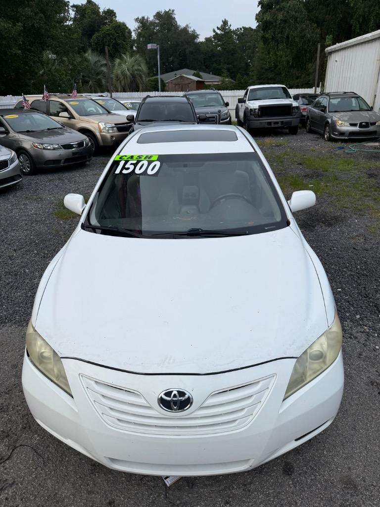 2009 Toyota Camry - $1,500