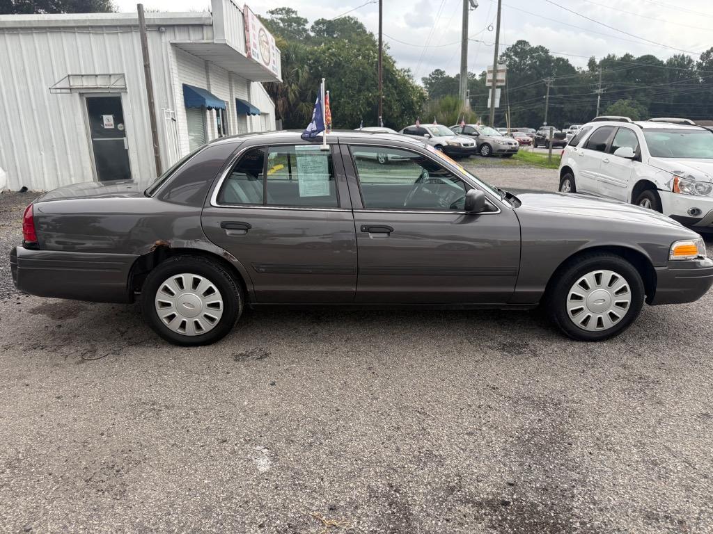 2009 Ford Crown Victoria
