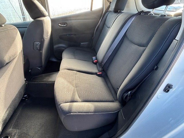 2015 Nissan LEAF S photo