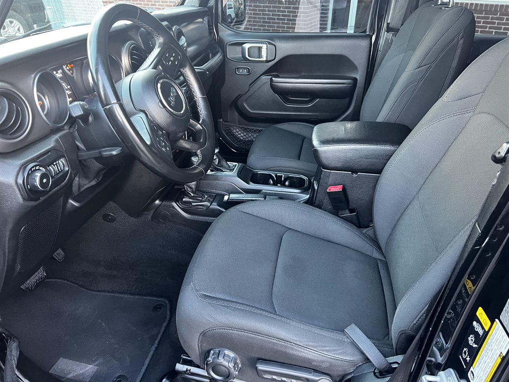 2020 Jeep Wrangler - $24,995