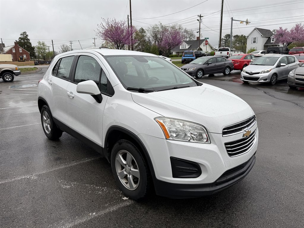 2016 Chevrolet Trax LS photo