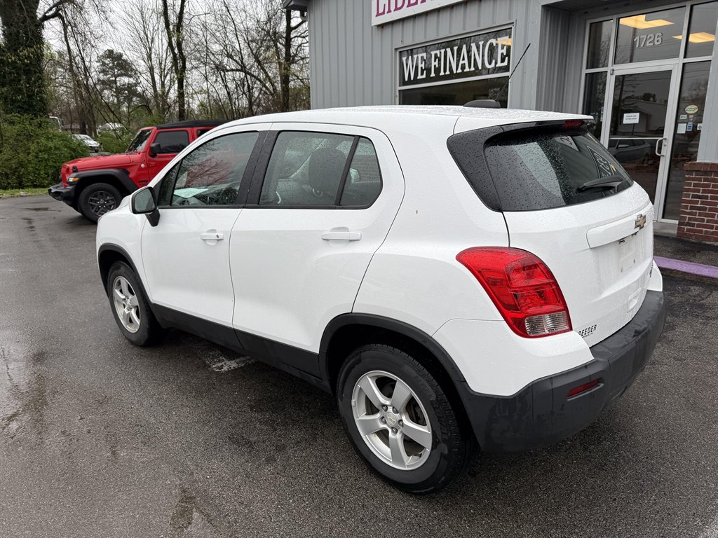 2016 Chevrolet Trax LS photo
