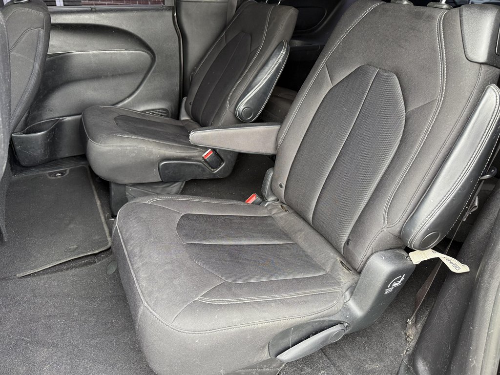 2019 Chrysler Pacifica Touring Plus photo