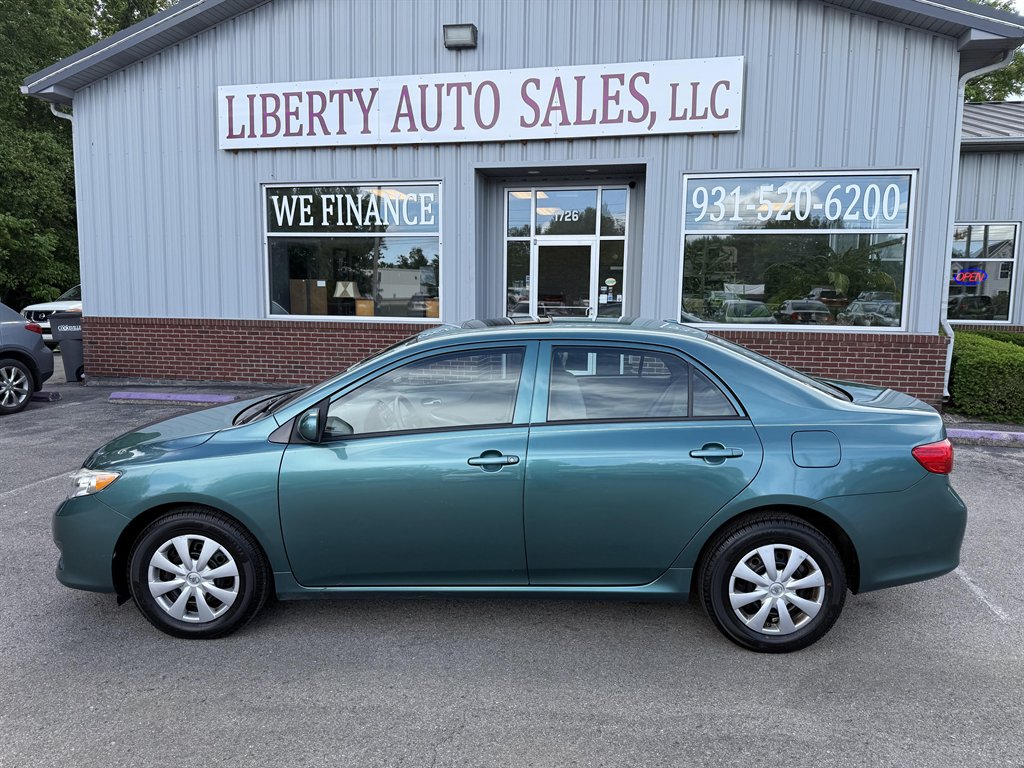 2010 Toyota Corolla photo