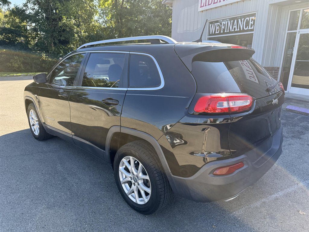 2018 Jeep Cherokee - $20,025
