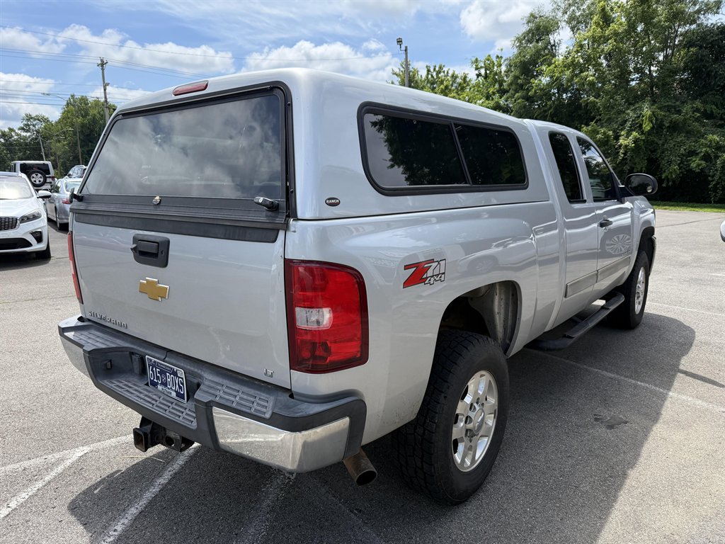 2013 Chevrolet Silverado - $38,995
