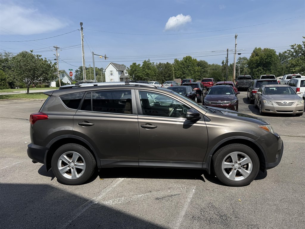 2013 Toyota RAV4 - $14,995