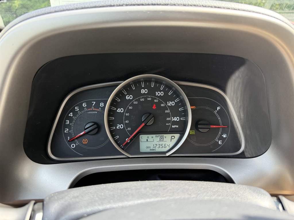 2013 Toyota RAV4 - $14,995