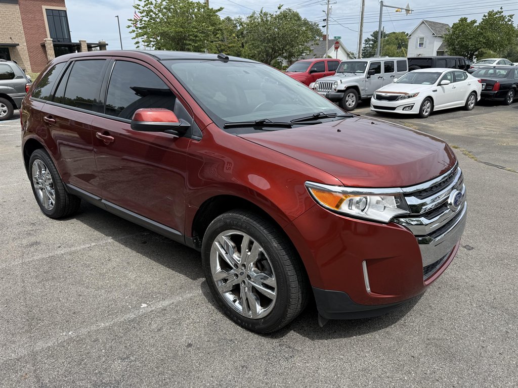 2014 Ford Edge - $9,995
